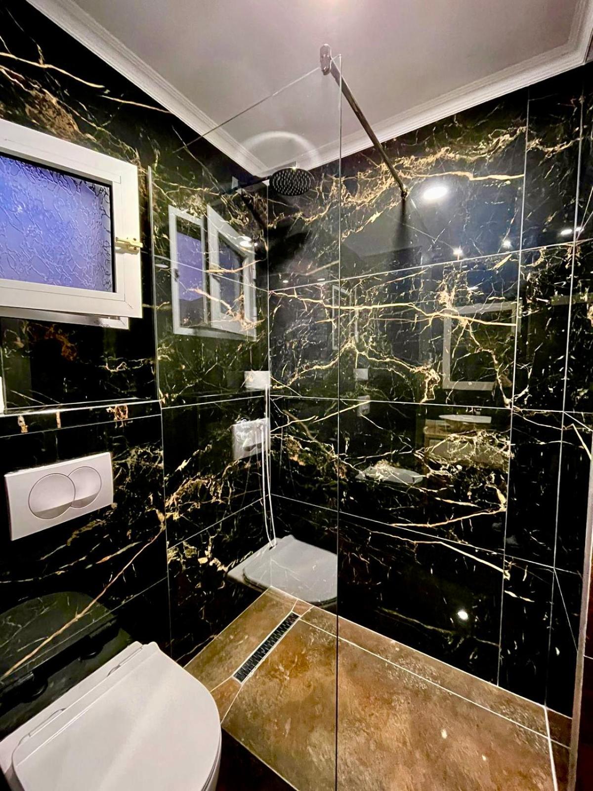Hotel Kolagji Химара Экстерьер фото