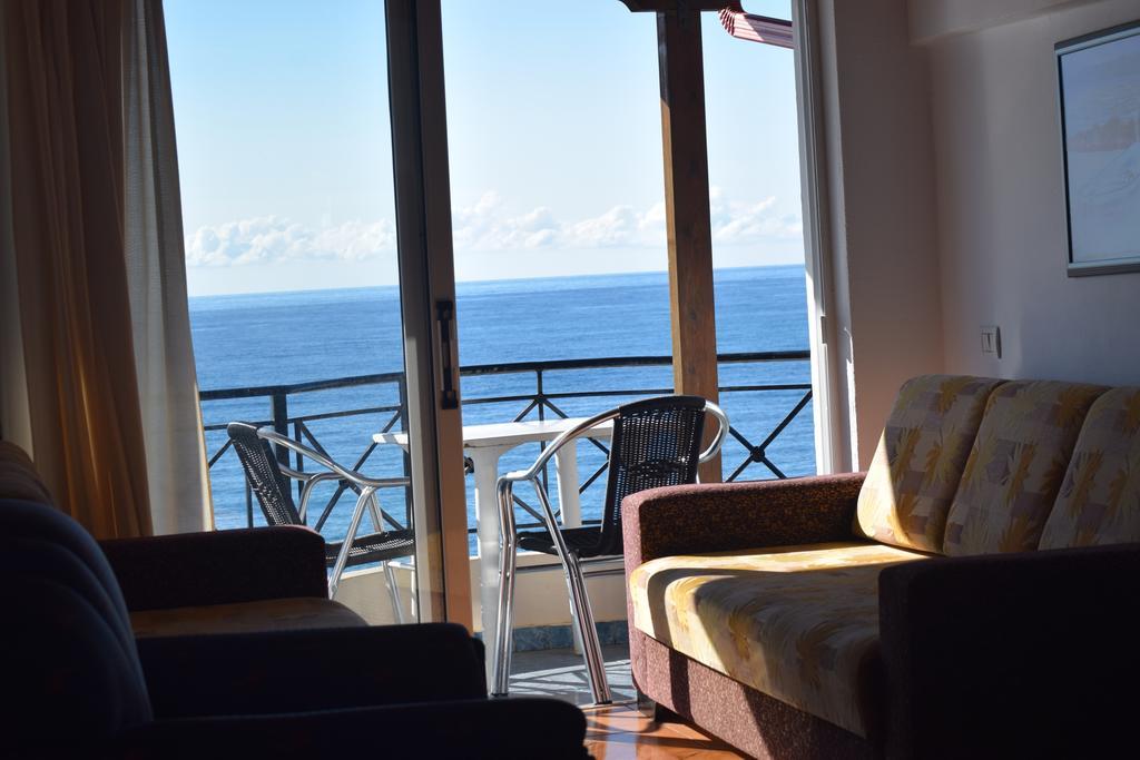 Hotel Kolagji Химара Экстерьер фото